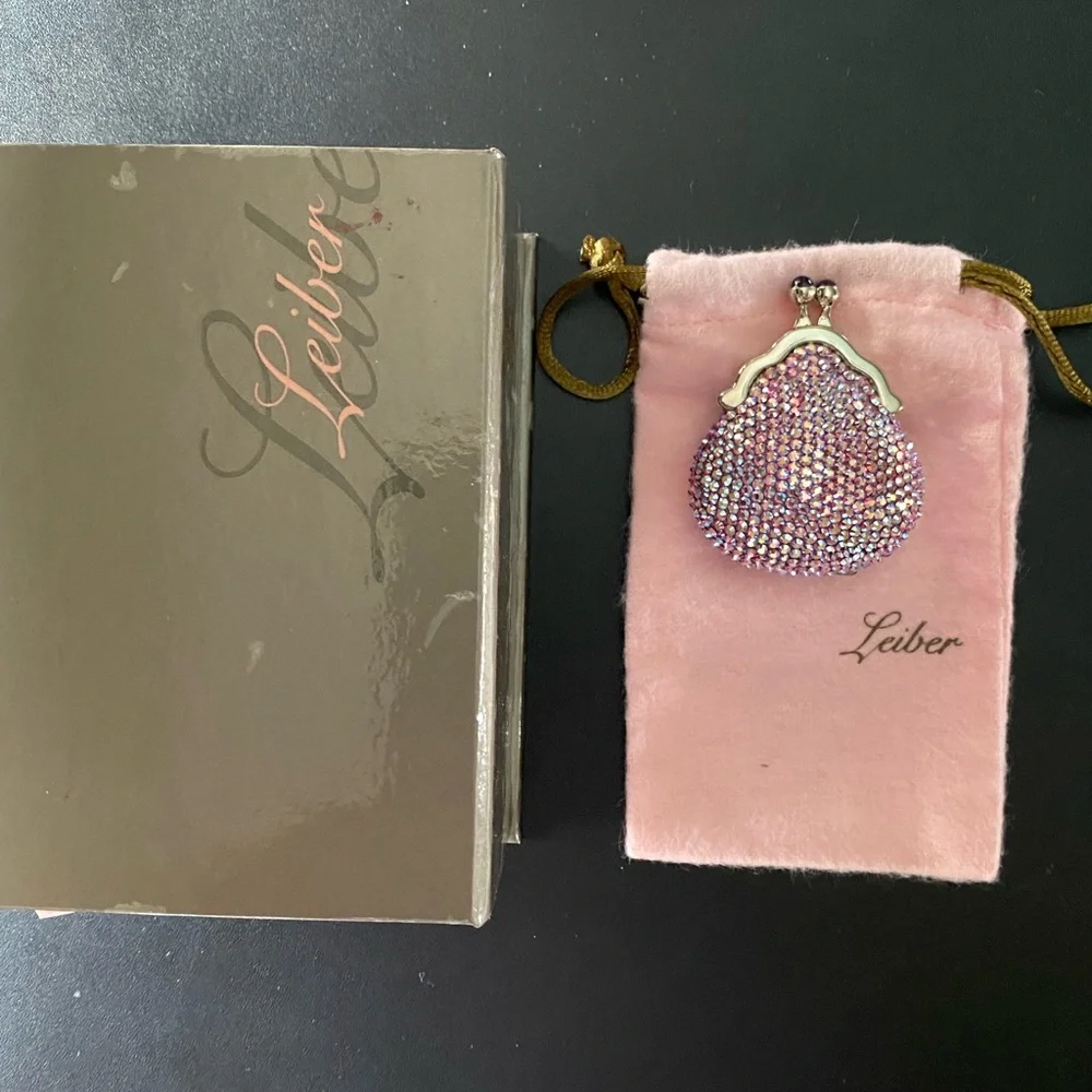 NEW Judith Lieber crystal pill box - NEW - Picture 4 of 5
